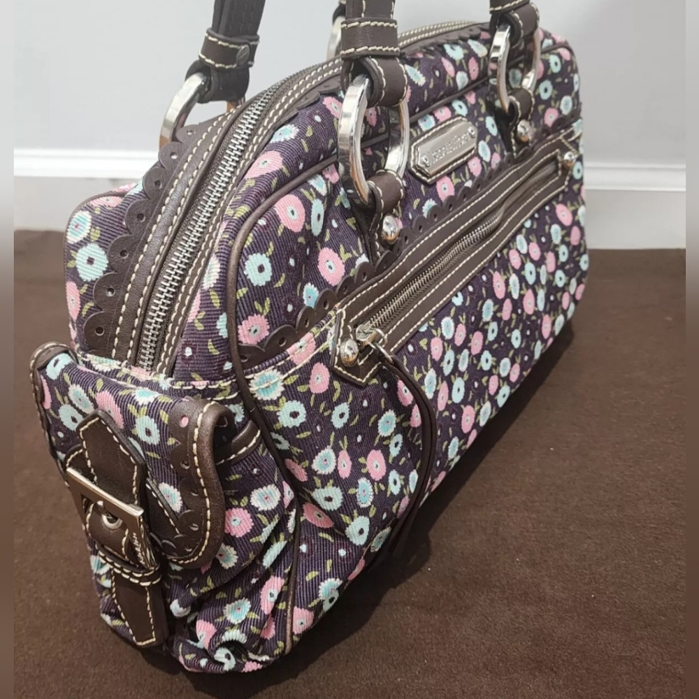 Isabella Fiore Floral With Sequined Accent Shoulder Bag - Picture 4 of 8